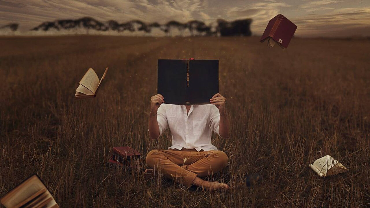 Книги делают нас лучше. Фото.