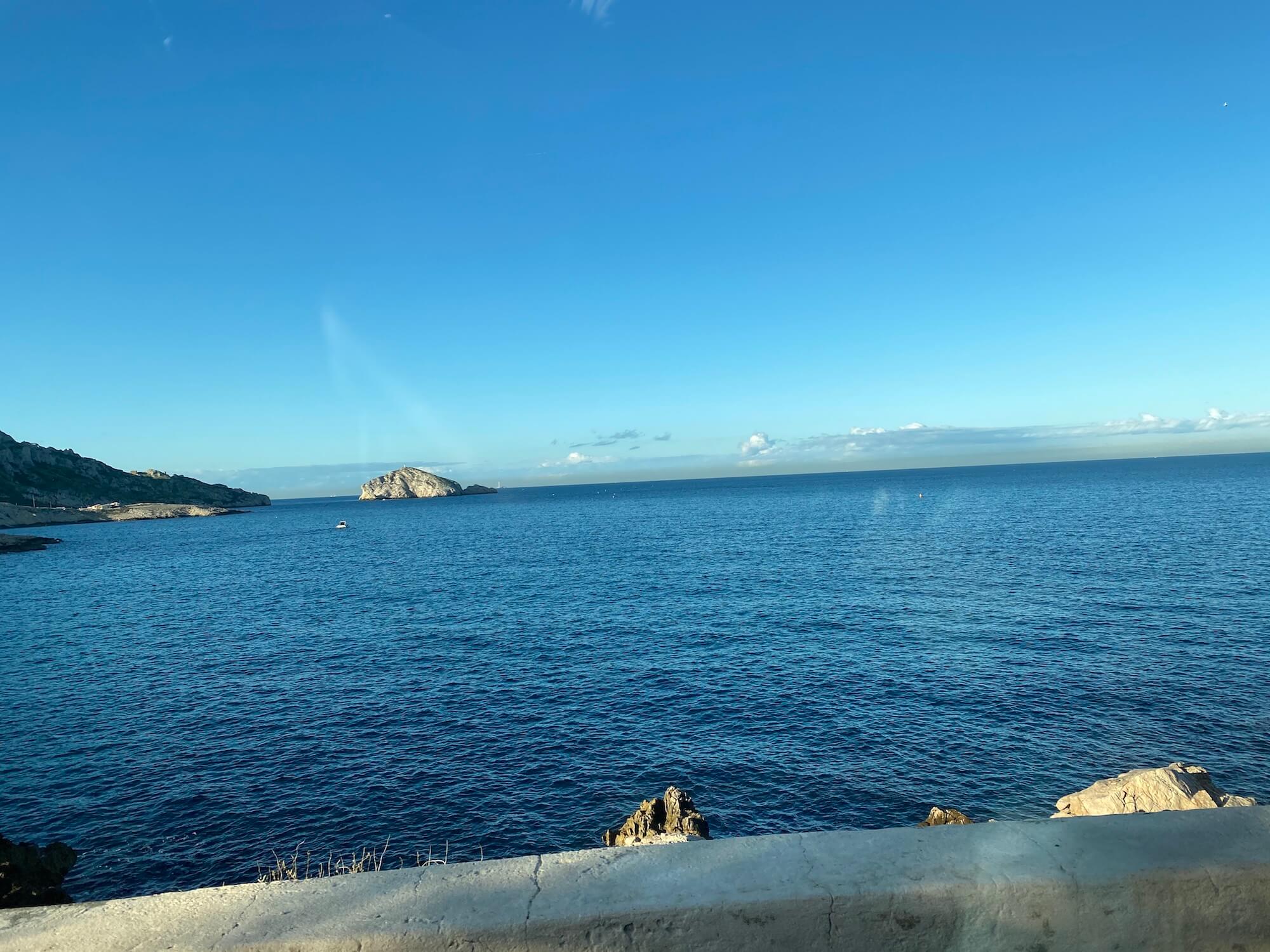 Зима в Провансе, конечно, хороша. Фото.