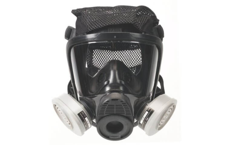 2. Полнолицевая маска со сменным картриджем. Маска, которая защищает лицо целиком. Фото.