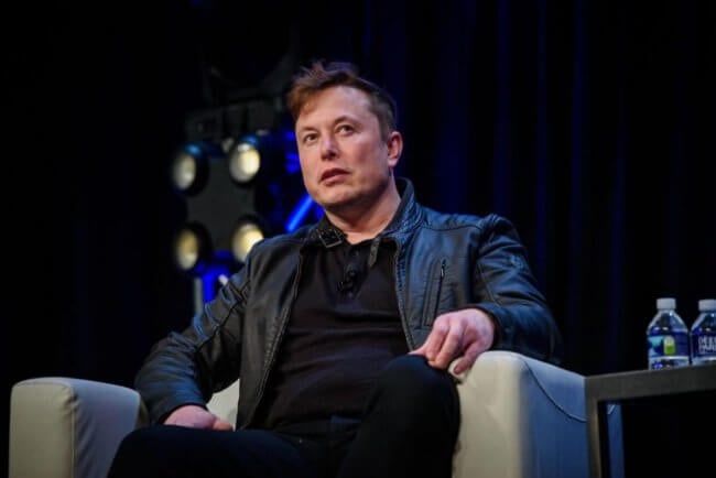 Tesla и SpaceX займутся производством аппаратов искусственной вентиляции легких. Фото.
