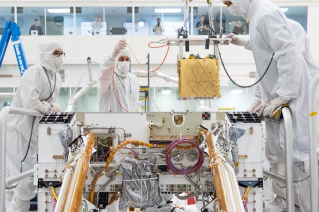 NASA отправит на Марс аппарат Perseverance для производства кислорода. Фото.