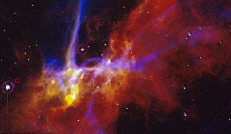 Посмотрите что видел телескоп Hubble в день вашего рождения. Вот так выглядел космос 24 апреля 1991 года. Перед вами остаток от взрыва сверхновой звезды Cygnus Loop Supernova Remnant. Фото.