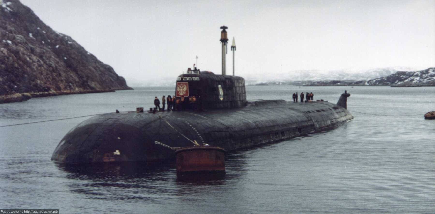 Причины потопа подводной лодки Курск: детали и основные факторы