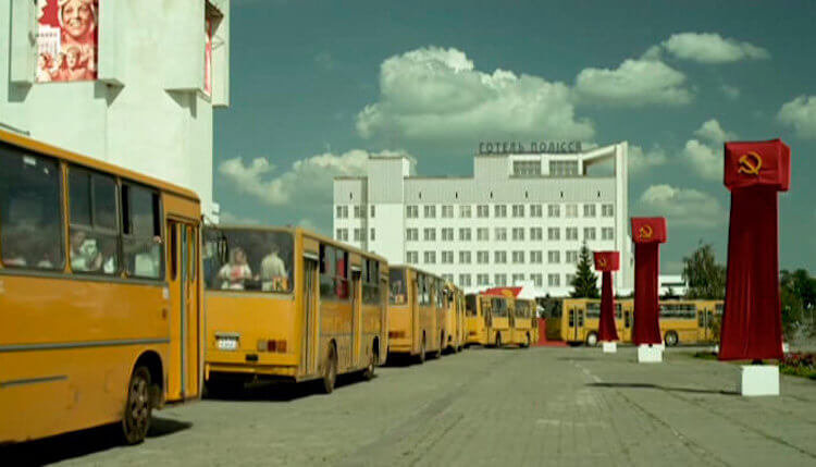 Так эвакуировали людей из Припяти. Фото.