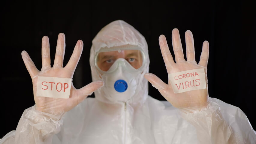 Блокаторы вирусов: есть ли от них польза и стоит ли покупать? Самая лучшая защита от вируса это самоизоляция и спец. костюмы. Фото.