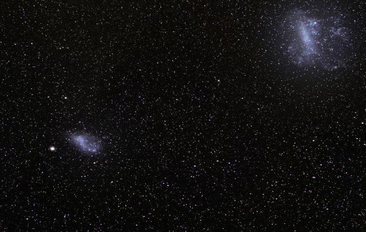 Мертвые галактики. Галактики Большое и Малое Магеллановы облака – спутники Млечного Пути. Фото.