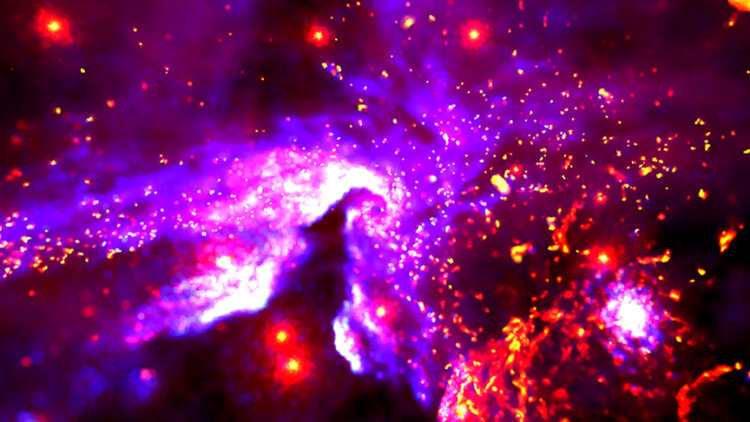 Что находится вокруг черной дыры в центре Млечного Пути? Чтобы показать это, ученым потребовалась помощь суперкомпьютера NASA. Фото.