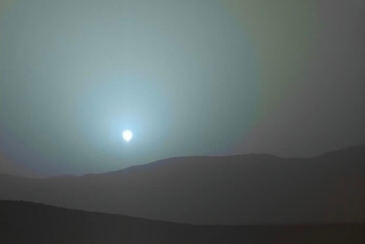 Закат на Марсе. Вот такой закат на Марсе. Фото.