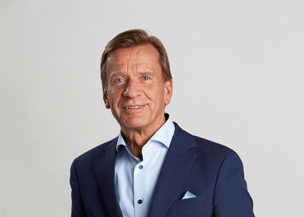 Так выглядит глава Volvo Хокан Самуэльссон. Фото.