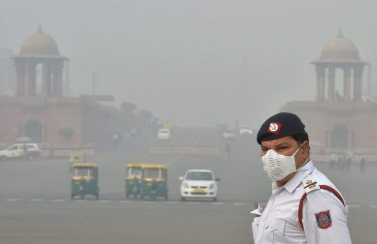 Город с самым грязным воздухом стал чище. Воздух в индийском городе Дели считается опасным для здоровья. Фото.