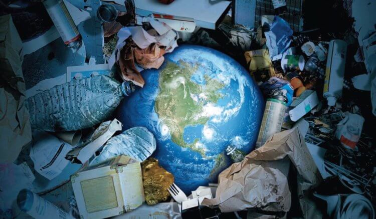 Будущее человечества. Человечество буквально хоронит планету под тоннами пластикового мусора. Фото.