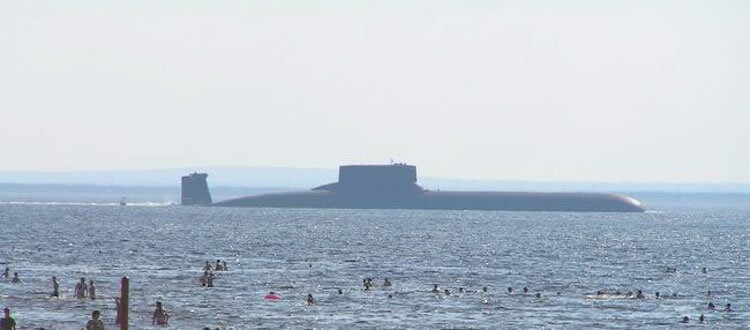 ТТХ подводной лодки ”Тайфун”. Отдыхаешь себе, а мимо тебя проплывает ЭТО…. Фото.