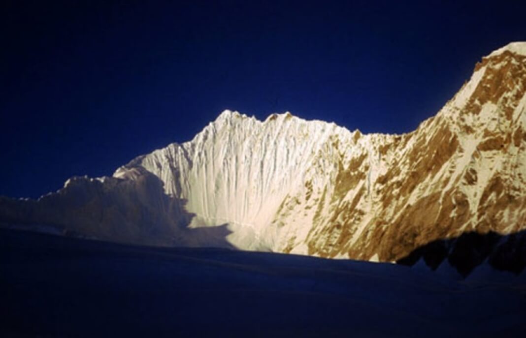 Вершина Карджианга. Фото.