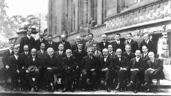 Шкала Ландау – умнейшие физики ХХ века. Фото.