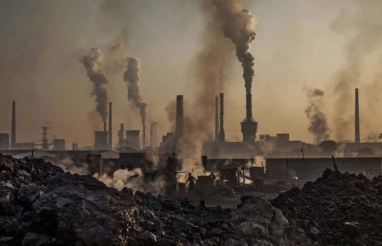 Загрязнение городов. Частицы PM2.5 представляют большую опасность для организма человека. Фото.