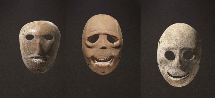 Маски каменного века. Вот еще несколько древних масок. Фото.