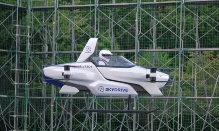 Toyota разработала летающее такси. Когда оно появится на улицах городов? Летающий автомобиль SkyDrive. Фото.