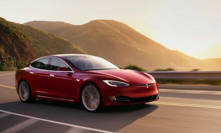 Обновленный Tesla Model S. Автомобиль Tesla Model S станет еще дороже. Фото.