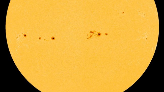 Астрономы утверждают, что у Солнца «кризис среднего возраста». Но что это значит? Фото.