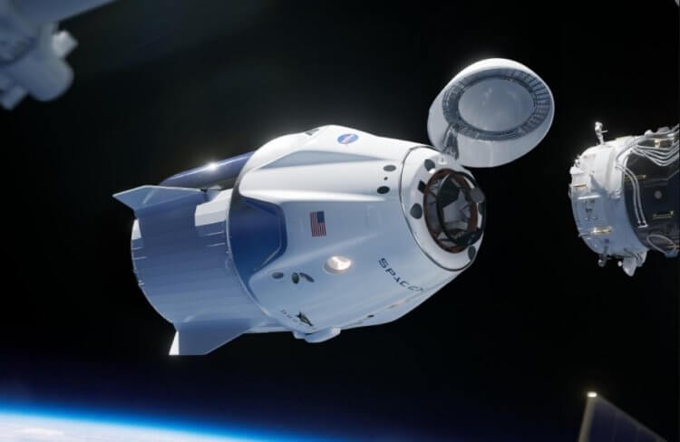 Почему «Союз» стыкуется с МКС быстрее, чем Crew Dragon? Стыковка корабля Crew Dragon с МКС. Фото.