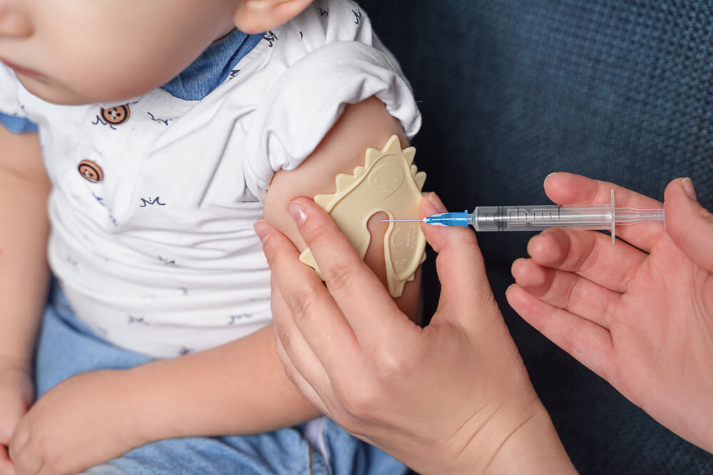 Гаджет для обезболивания инъекций. Так выглядит аппликатор PAINSTOPPER. Фото.