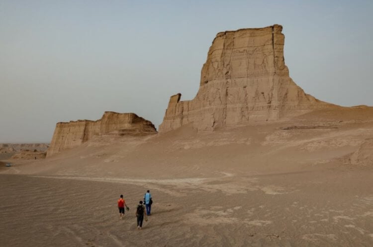 Самое жаркое место на Земле: где оно находится и кто там живет? Пустыня Деште-Лут и ее ярданги. Фото.