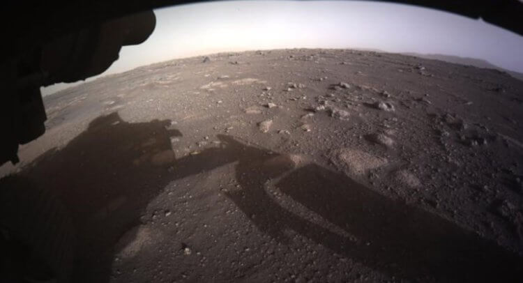 Фотографии Марса от Perseverance. Первая цветная фотография, сделанная марсоходом Perseverance. Фото.