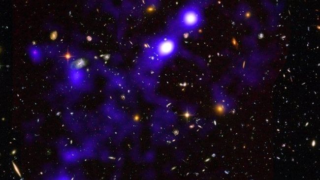 В космической паутине обнаружены миллиарды карликовых галактик. Фото.