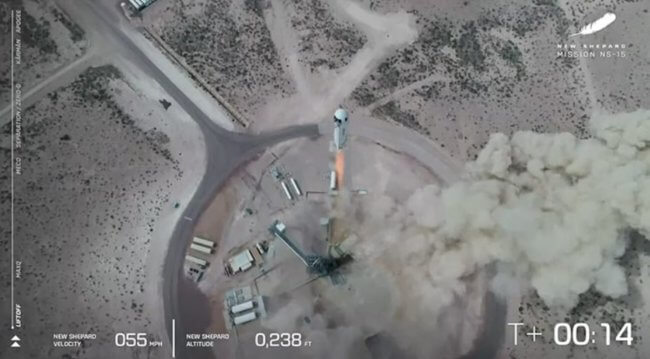 Blue Origin успешно запустила космический корабль New Shepard. Скоро в космос полетят люди. Фото.