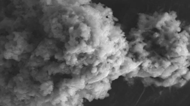 Каждый год на Землю выпадает 5200 тонн космической пыли. Чем она интересна? Фото.