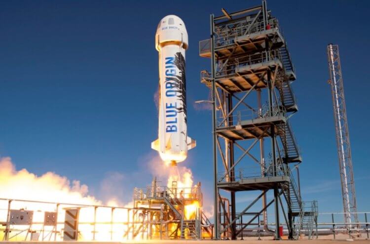 Blue Origin отправит первого туриста в космос в июле 2021 года. Как получить билет? Космический корабль New Shepard от Blue Origin. Фото.