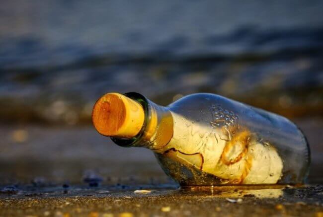На побережье Канады найдена бутылка с письмом из «Титаника». Фото.
