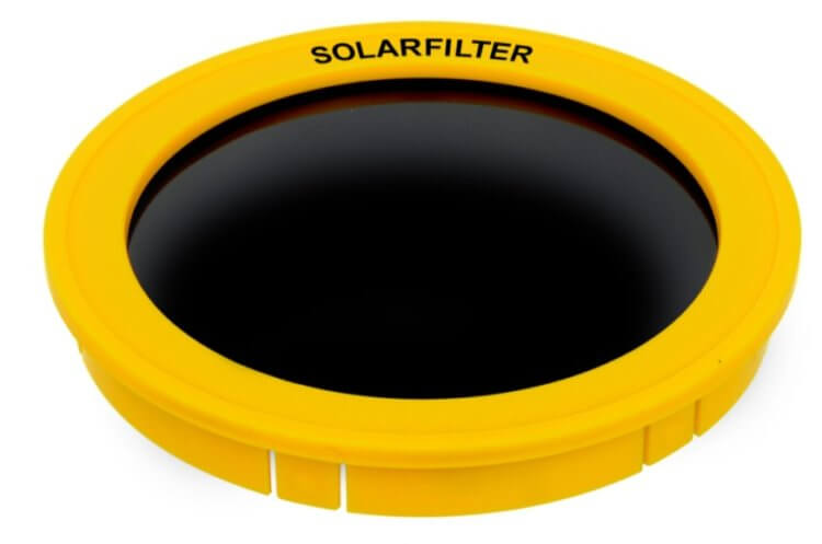 Как смотреть на солнечное затмение? Солнечные фильтры обычно используются в астрономическом оборудовании. Фото.
