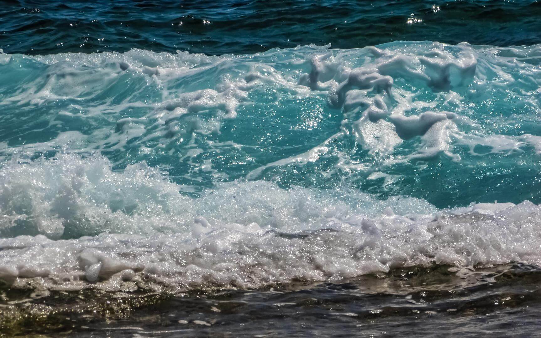 То, что происходит с океанами Земли и ее климатом касается каждого из нас. Ведь другого дома у нас нет. Фото.