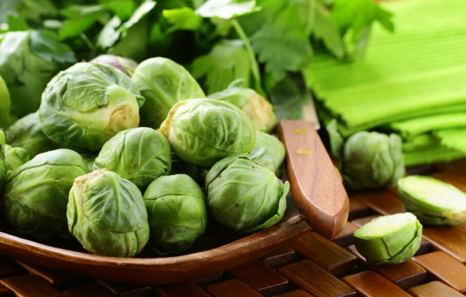 Польза овощей для человека. В зеленых продуктах содержится много витаминов. Фото.