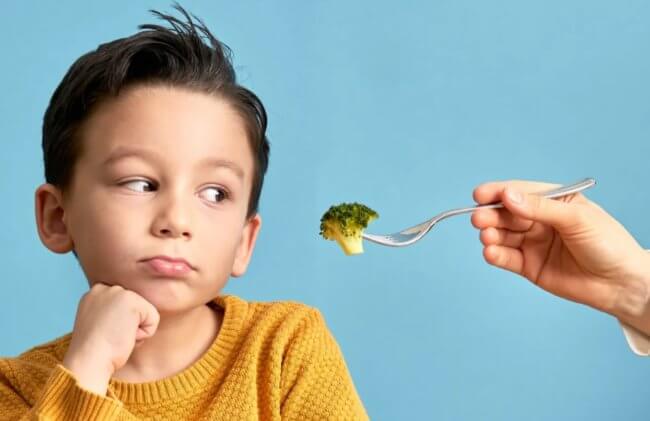Почему дети не любят овощи и что с этим делать? Фото.