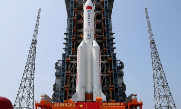 Особенности китайских ракет Чанчжэн-5. Китайская тяжелая ракета Чанчжэн-5. Фото.