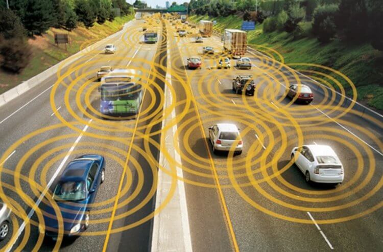 Автомобильные дороги будущего. Впрочем, в будущем автомобили в любом случае будут общаться друг с другом. Фото.