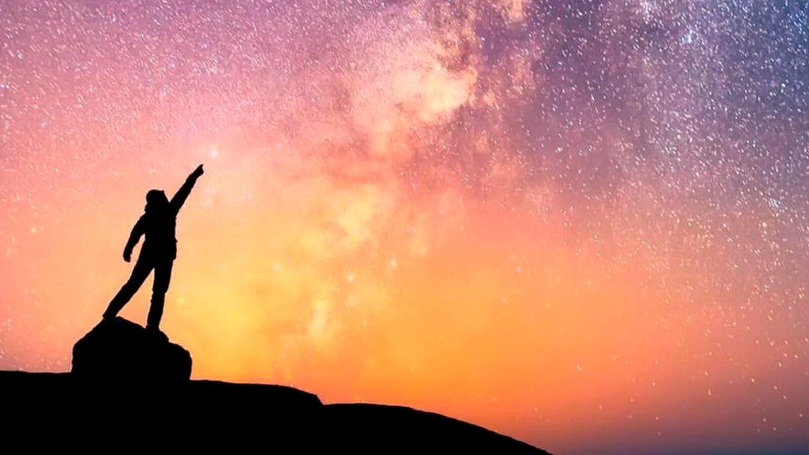 Есть ли в этой мерцающей пустоте хоть кто-то, кроме нас? Фото.