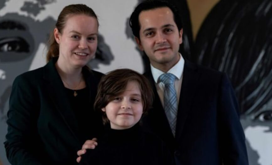 Как стать бессмертным? В 2019 году родителей Лорена Симонса обвинили в чрезмерном давлении на сына. Фото.