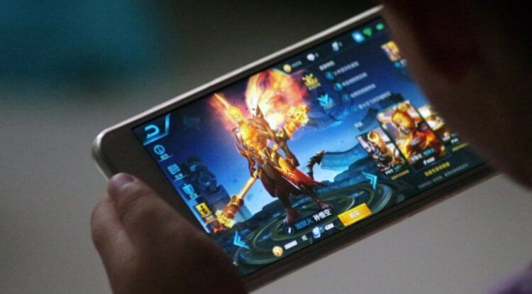 Почему игры на смартфоне — это плохая привычка? Чрезмерное увлечение мобильными играми считается плохой привычкой, и тому есть свои причины. Фото.