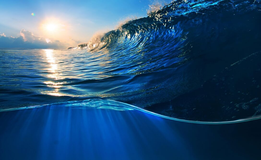 Повышение температуры на 1,5 градусов будет губительным для Земли. Мировой океан нагревается на 60% быстрее, чем предполагали ученые. Фото.