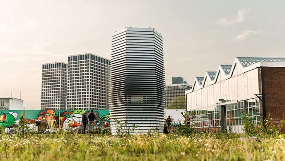 Как очистить воздух от грязи? Воздухоочистительная башня от дизайнера Дана Росгарде. Фото.