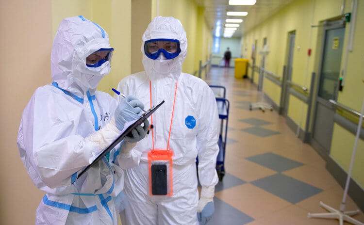 Как предсказать пандемию? Ранее в России былпоставлен очередной антирекорд по количеству умерших из-за COVID-19. Фото.