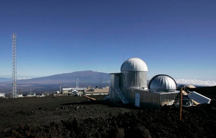 Концентрация углекислого газа в атмосфере Земли. Обсерватория Мауна-Лоа на Гавайских островах. Фото.