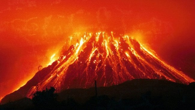 5 самых опасных вулканов, угрожающих человечеству. Фото.