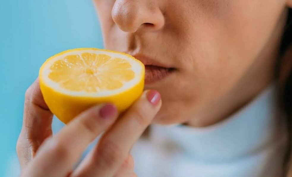 Приятные запахи не вызывают у человека резкой реакции. Фото.