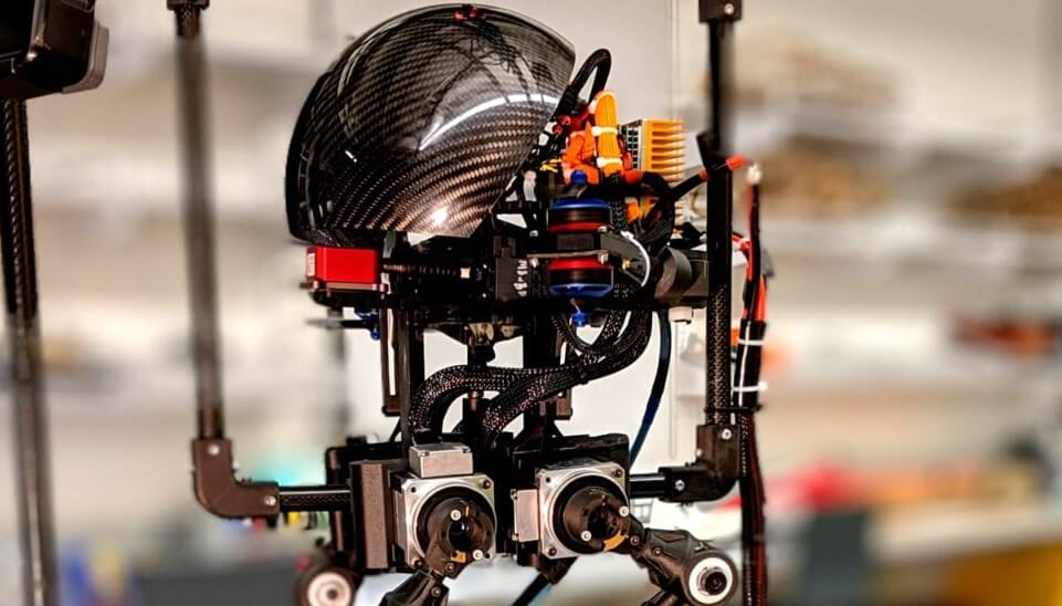 Голова робота LEONARDO. Фото.