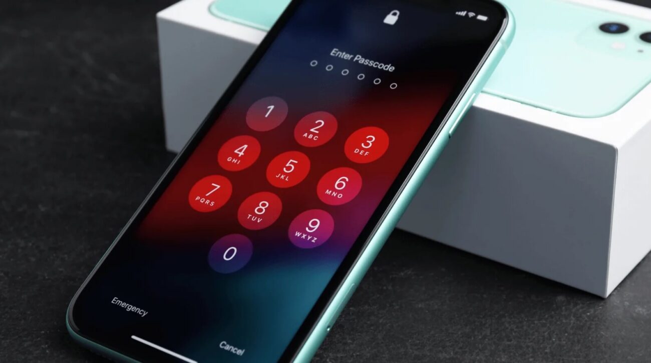 Процедура сброса iPhone не так уж и сложна, но кое-что о ней знать всё-таки надо. Фото.