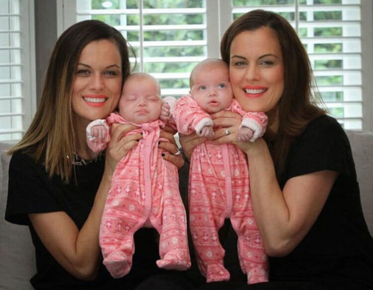 Загадка появления однояйцевых близнецов, похоже, раскрыта. Ученые, возможно, нашли причину возникновения однояйцевых близнецов. Фото.